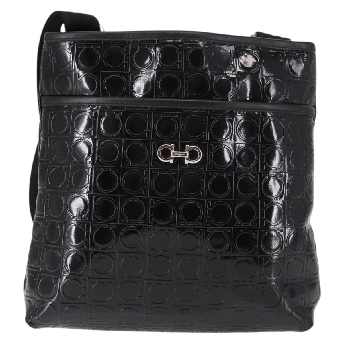 Salvatore Ferragamo Gancini Patent Leather Black Patent_Leather Shoulder Bag Bag (Pre-Owned)