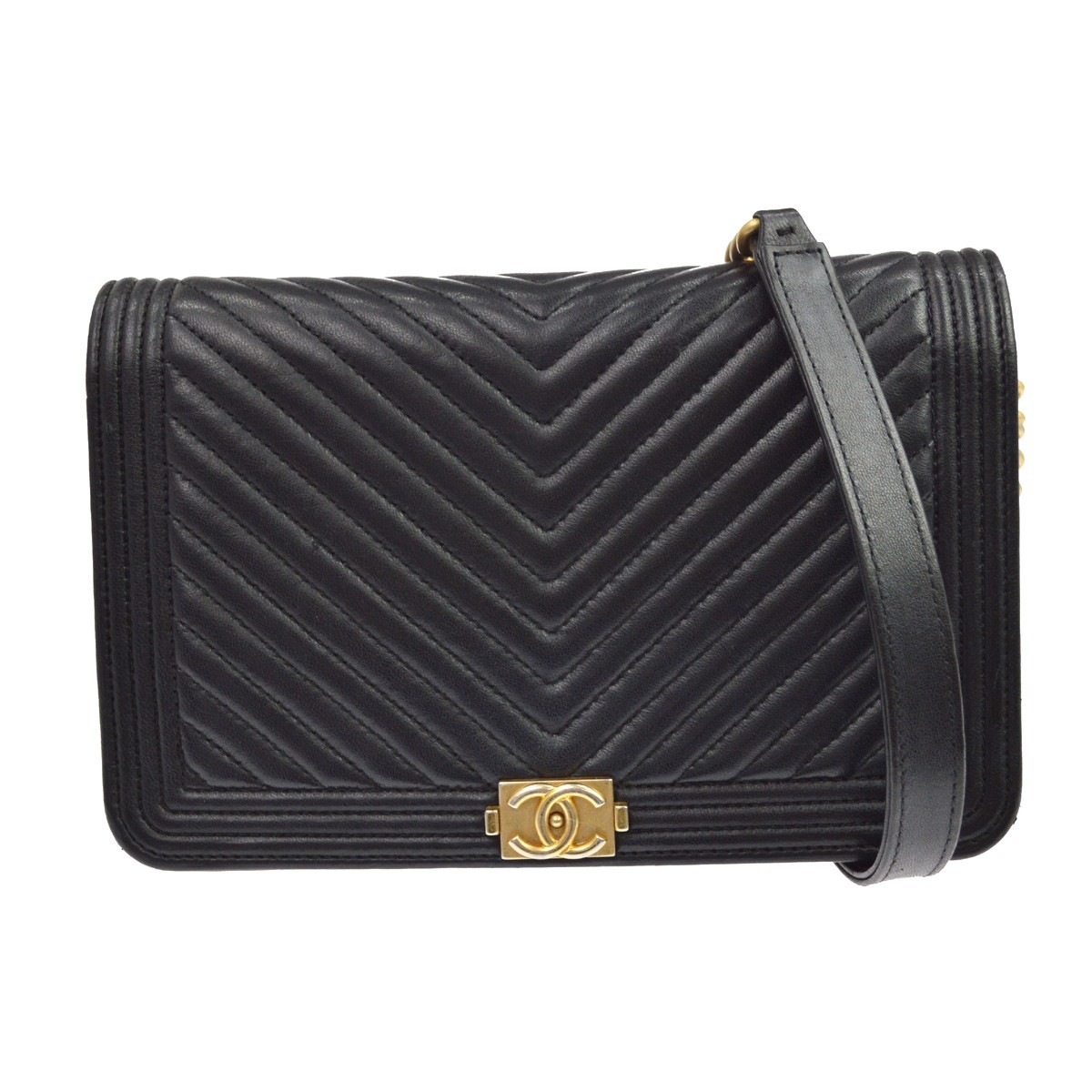 Chanel Boy Wallet On Chain Chevron Lambskin Black Leather Crossbody Bag Bag (Pre-Owned)