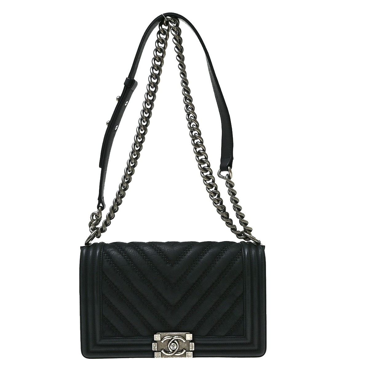 Chanel Boy Flap Chevron Lambskin Black Leather Shoulder Bag Bag (Pre-Owned)
