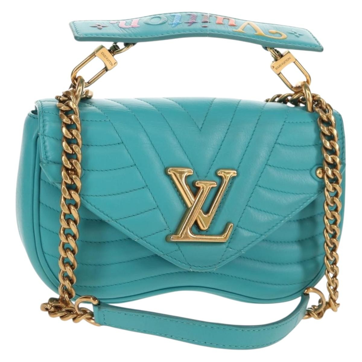 Louis Vuitton New Wave Chain Quilted Leather Blue Leather Handbag (Pre-Owned)