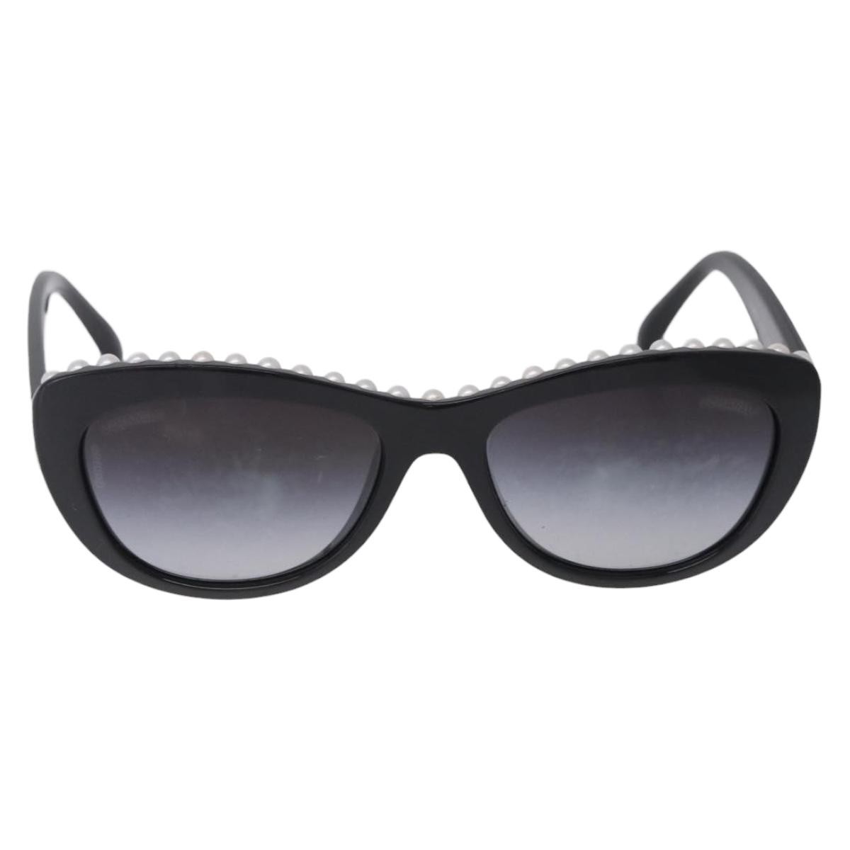 Chanel Cc Logo Matelasse Sunglasses Eye Wear Plastic Black Plastic Sunglasse Accessory (Pre-Owned)