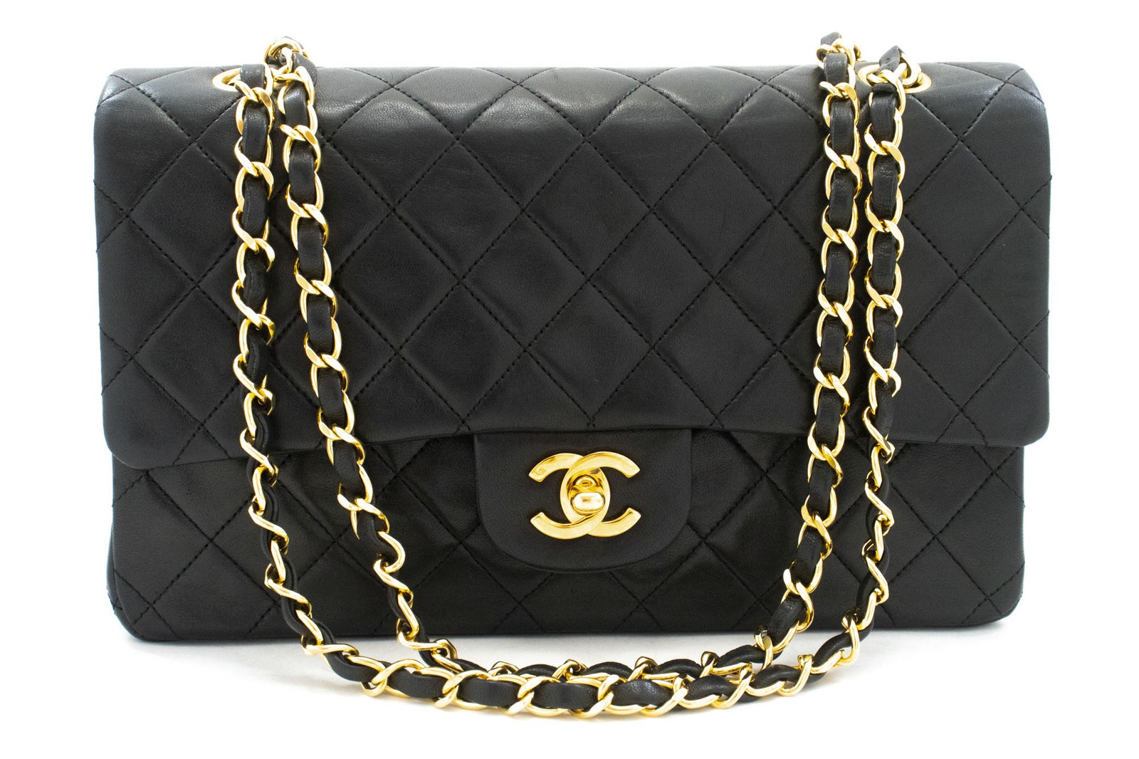 Chanel Classic Flap Lambskin Black Leather Crossbody Bag Bag (Pre-Owned)