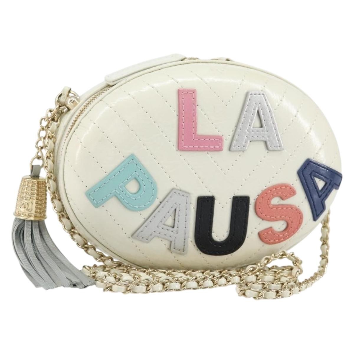 Chanel La Pausa Evening Chevron Lambskin With Applique White Leather Handbag (Pre-Owned)