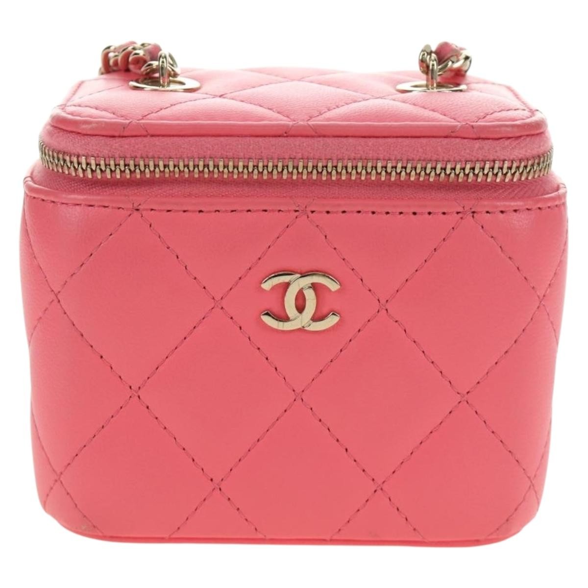 Chanel Classic Vanity Case With Chain Quilted Lambskin Pink Leather Crossbody Bag Bag (Pre-Owned)