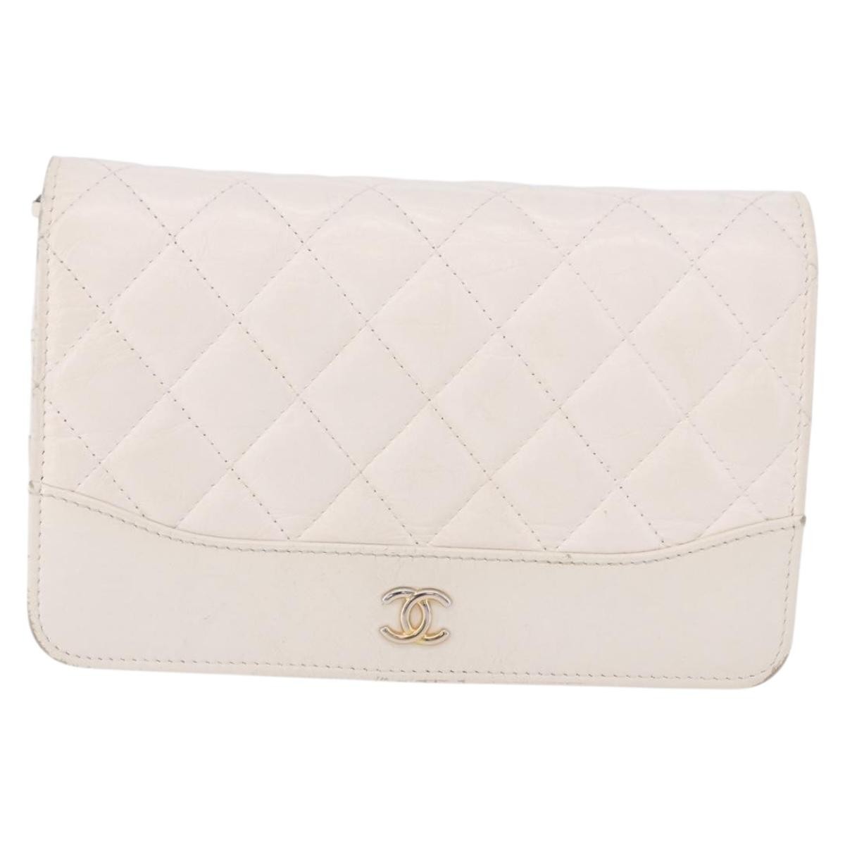 Chanel Wallet On Chain Chevron Patent White Leather Shoulder Bag Bag (Pre-Owned)