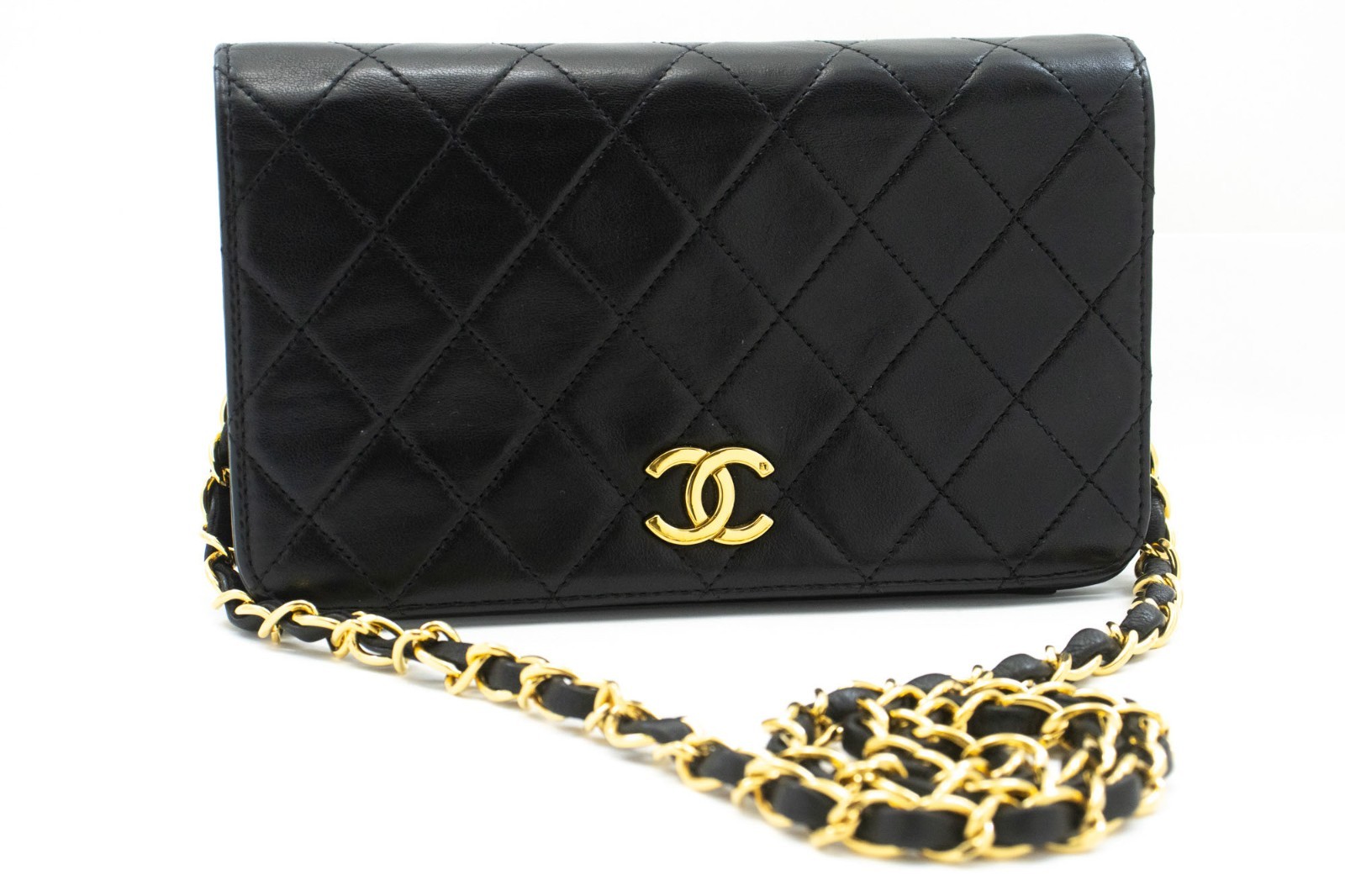 Chanel Vintage Full Flap Quilted Lambskin Black Leather Shoulder Bag Bag (Pre-Owned)