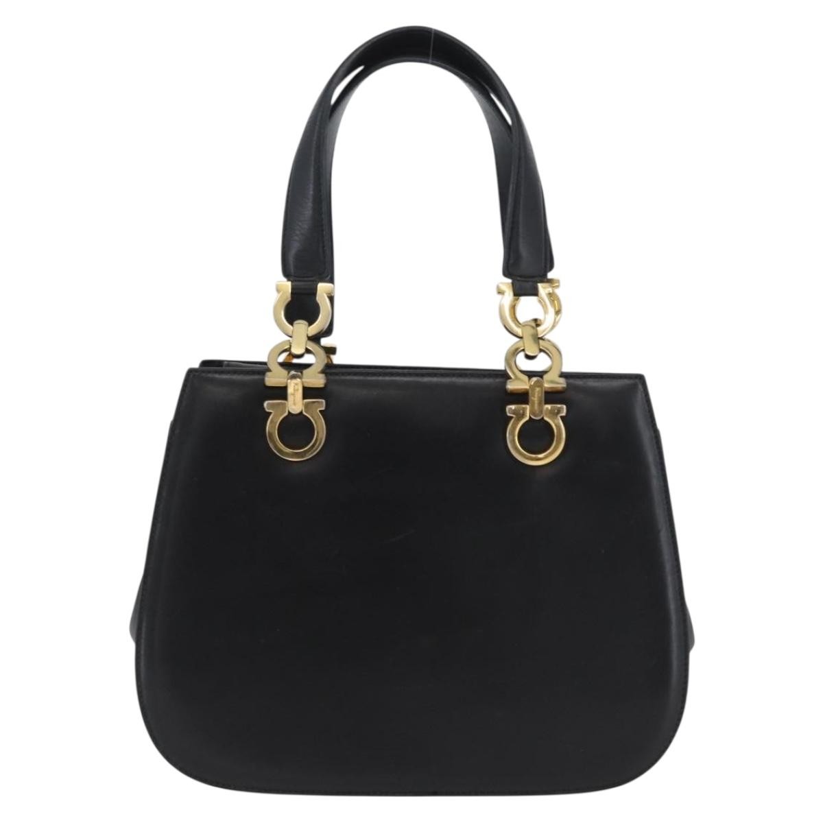 Salvatore Ferragamo Gancini Leather Black Leather Shoulder Bag Bag (Pre-Owned)